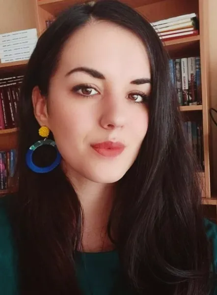 др Снежана  Савкић