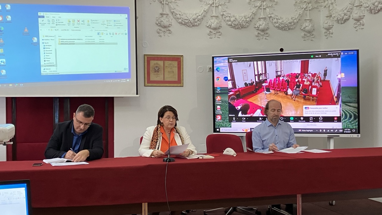 Извештај са  научног скупа „На путу – путописи и мемоари у српској књижевности и о Србији“ 
